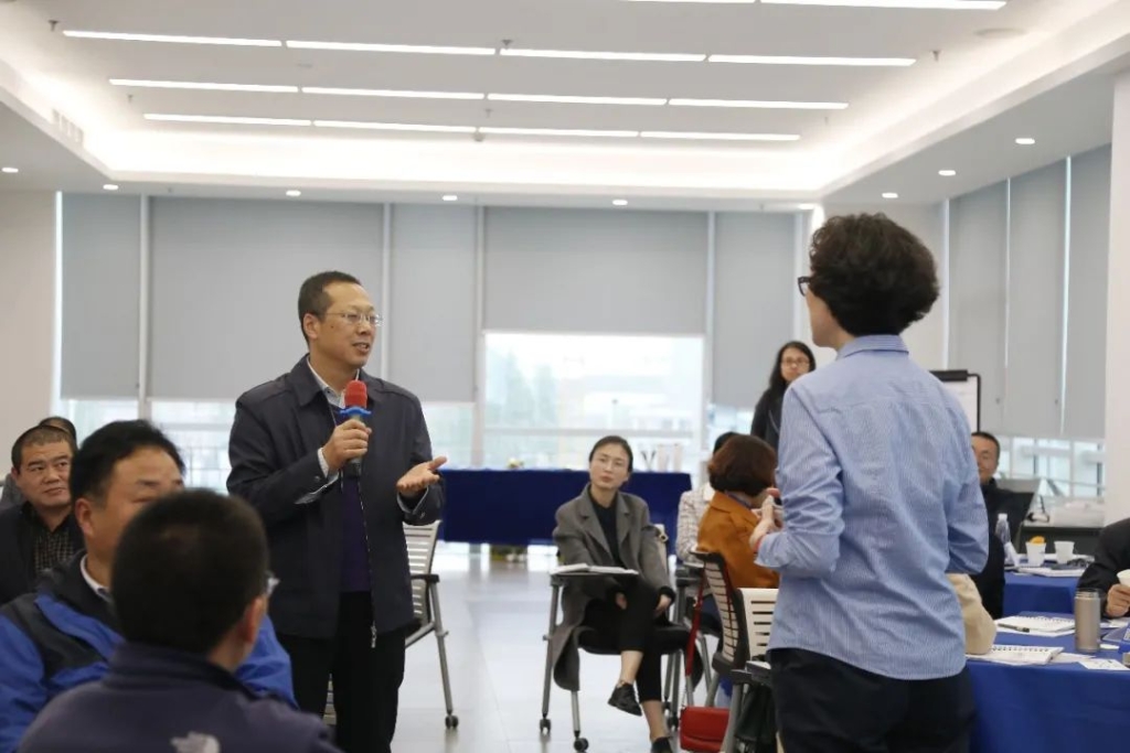 ɭ��������-׷�󿵽�,����һ������